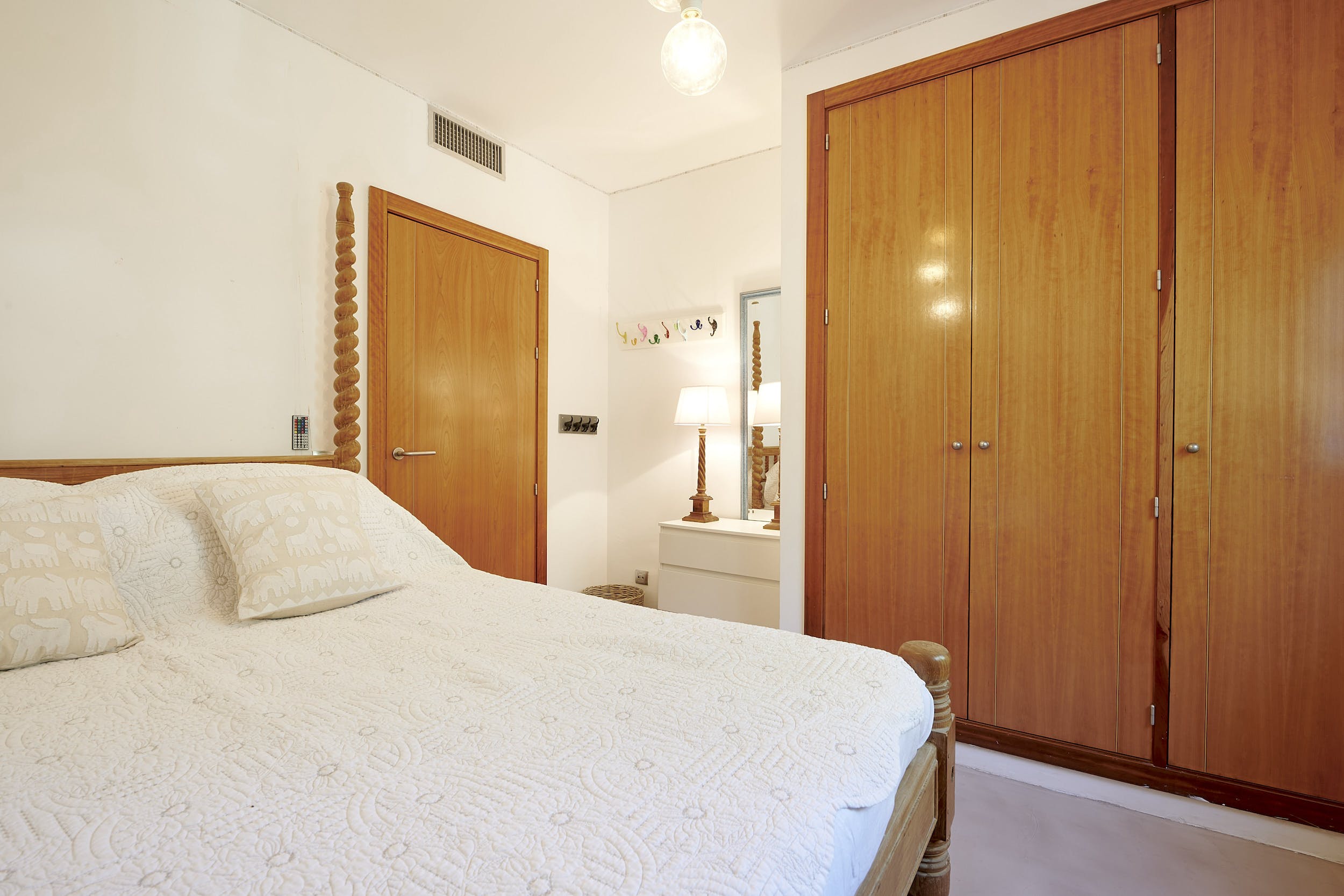 Resa Estates Ibiza for sale te koop Casa Rui Tourist license sta Eularia bedroom 5.jpg